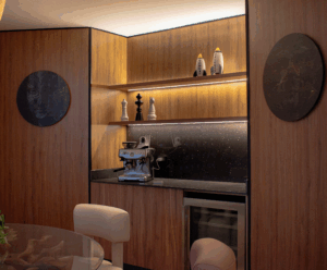 LAMINADO DECORATIVO FORMIPAK MIEL MATE 1.22 m X 2.44 m X 0.7 mm